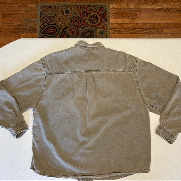 Eddie Bauer Weathered Denim Button Down Shirt- XL. - Picture 13 of 13